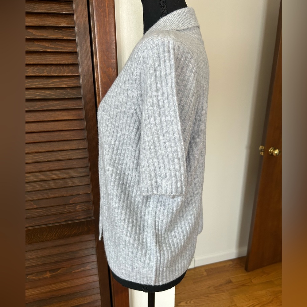Gray Ribbed Short Sleeve Cardigan - Picture 3 of 6